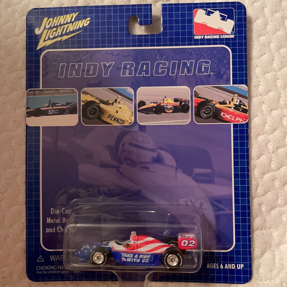 NIB Johnny Lightning 2002 Indy Racing Car 🏎